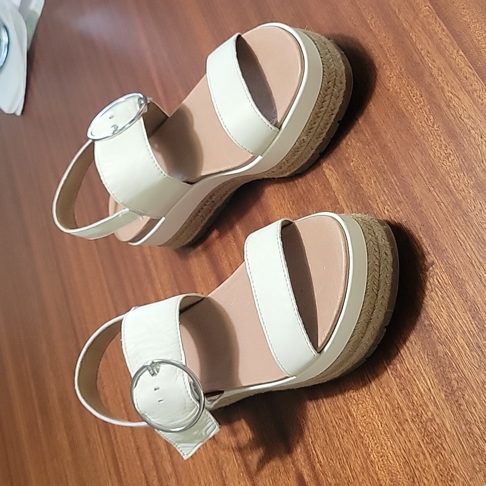 Ugg White strap sandals